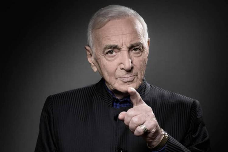 El 22 de mayo de 1924 nace Charles Aznavour