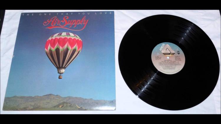 El 11 de julio de 1981 Air Supply lanzan el álbum "The One That You Love"