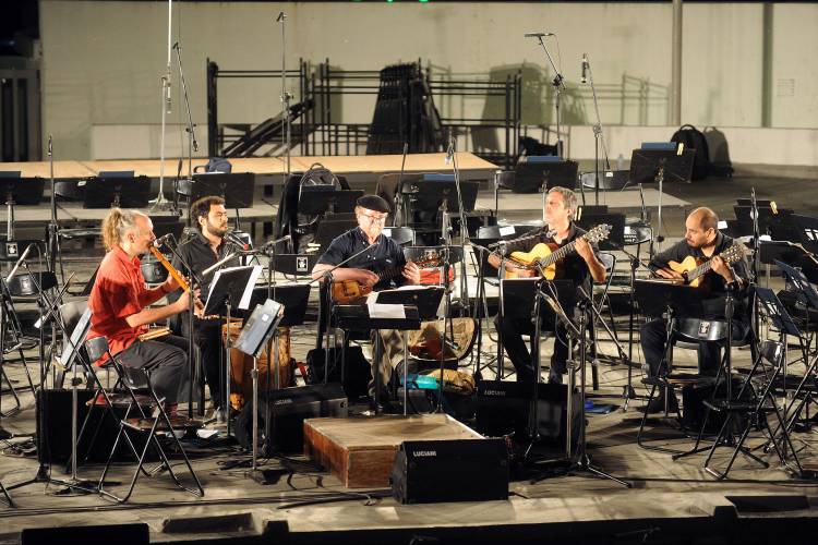 En el Anfiteatro: 270 músicos en escena para rendir homenaje a Ariel Ramírez