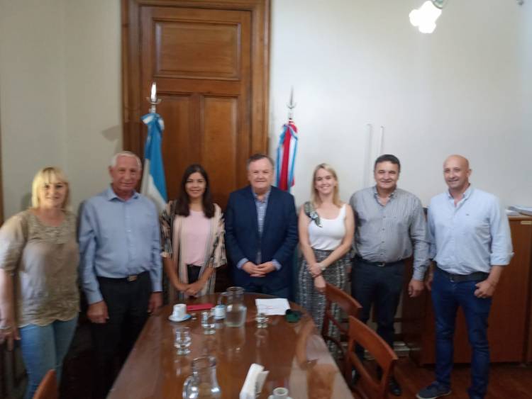 Autoridades del departamento San Cristóbal mantuvieron una reunión de trabajo con Oscar Urruty