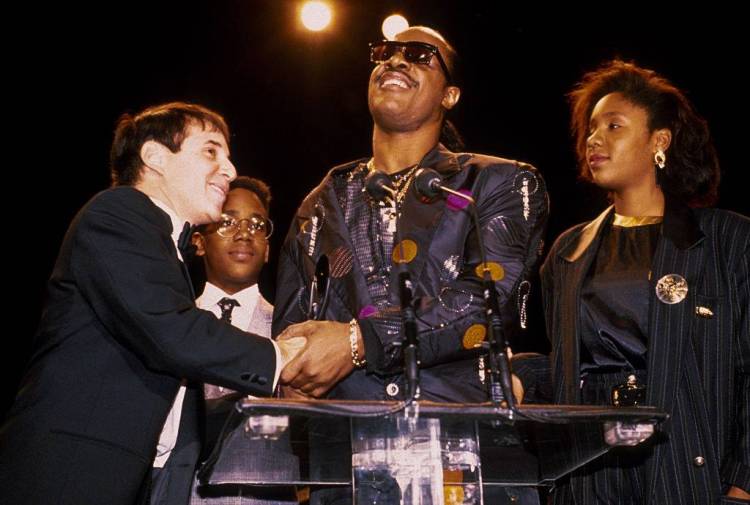 Stevie Wonder se convirtió en el artista vivo más joven en ser inducido al Salón de la Fama del Rock and Roll