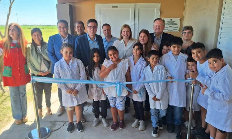 Se inauguró en Colonia Ana la primera aula del Dpto. San Cristóbal mediante el “Plan Abre Escuela -Mil Aulas”