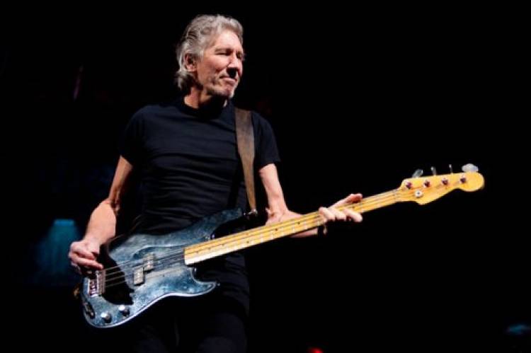 El 6 de setiembre de 1944 nace Roger Waters