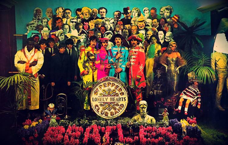 30 de marzo de 1967 se toma la fotografía de la portada del disco Sgt Pepper’s Lonely Hearts Club Band de The Beatles.
