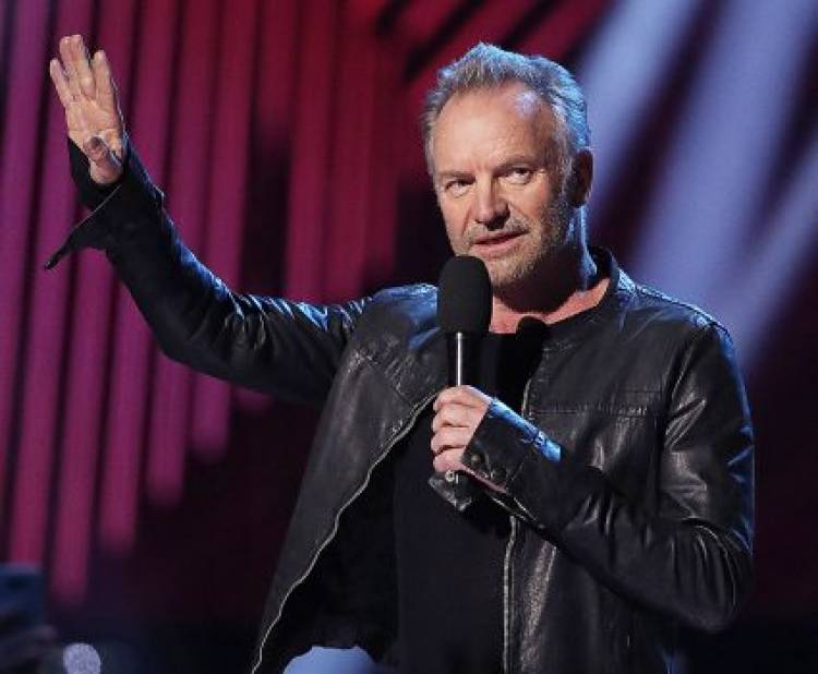 Sting anuncia el lanzamiento de un álbum de duetos para Navidad
