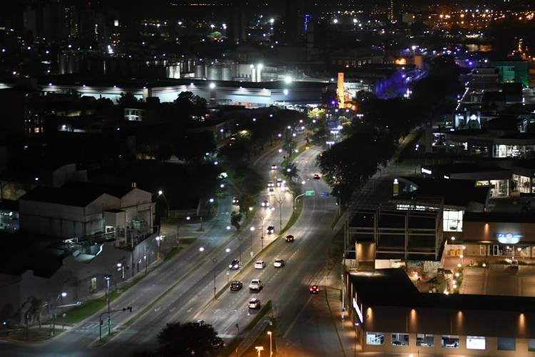 Santa Fe se Ilumina: se repararon más de 270 luminarias desde Alem hasta el rulo de Cilsa