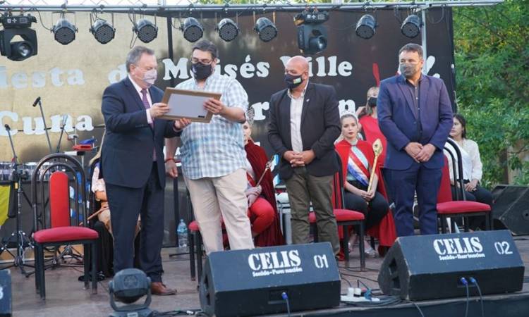El Senador Michlig y el Diputado González participaron de la 17° Fiesta de la Integración Cultural, de Moisés Ville   