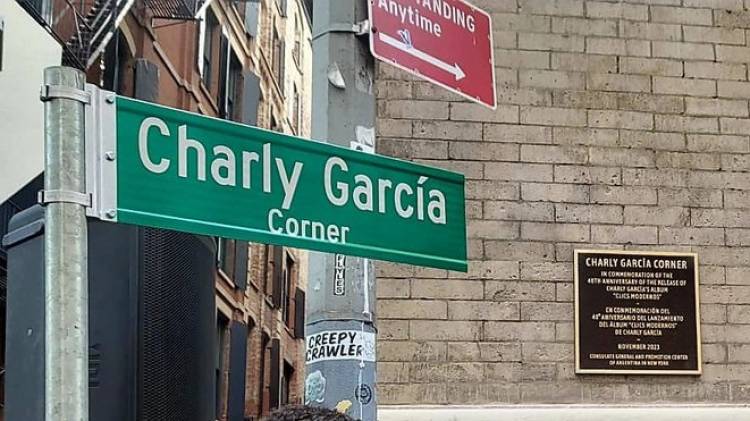 Charly García tiene su esquina en la ciudad de Nueva York