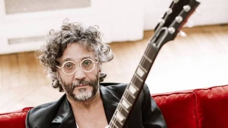 Fito Páez suspende shows por un accidente doméstico